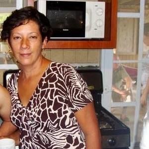 Meet your Posher, Hilda